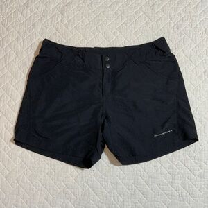 Women's Columbia Size M PFG Coral Point Omni Shade Shorts (F21)